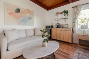 Canyon-facing Studio with Private Entrance - Image 4