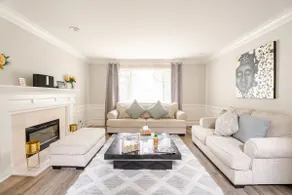 Luxurious Beautiful Bright and Modern Villa w/AC - Image 2