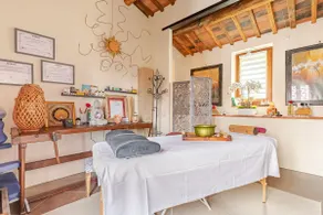 Cathedral-luxury-stay sauna & massage - Image 3