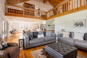 Highlands Spacious Cabin w/Hot Tub,games,gym+wifi - Image 5