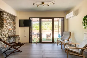 Emi's House - Image 2