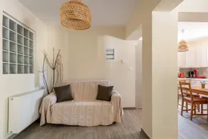 Emi's House - Image 3