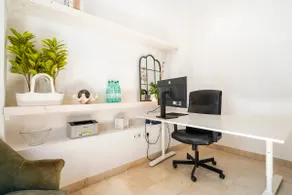Church: Charming Loft with a High Sloping Ceiling - Image 5