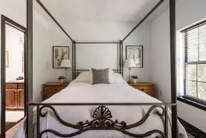 Creek Chic Home in Old Lakeway, Texas - Image 3