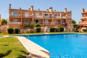 Escape to Jávea: pool, beach and relaxation - Image 3