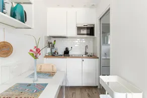 Charming studio with terrace 200 m from the beach - Image 4