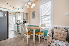 Unique 3 Bedroom Condo with free off-site parking. - Image 4