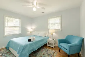 Charming 2BR | Near Downtown, Airport & Beaches - Image 3