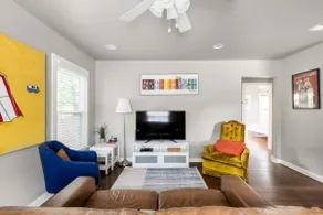 Cozy Casita in Alamo Heights! - Image 3