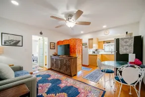 Adorable 1 bedroom house 8 min from La Jolla - Image 2