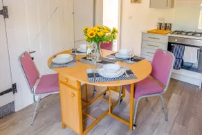 Cosy 3 bedroom house in the heart of North Devon. - Image 2