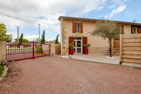 Charming apartment near Blaye with terrace - Image 5