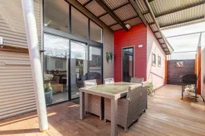 Walk To Pako, Flex Check-In/Out, Bright & Stylish - Image 3