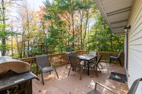 Sunrise Lake Haven! Private Hot Tub—Sauna—Boats—Firepit—Beach! 5Mins to Kalahari - Image 3
