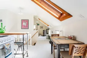Sunny, light filled loft in 1873 Colonial - Image 2