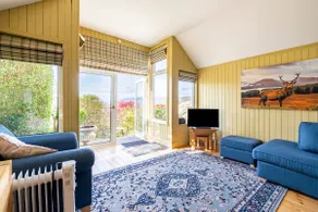 Entire cottage with garden and great views! - Image 3