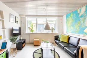 Lovely apartment close to the lakes and downtown - Image 2