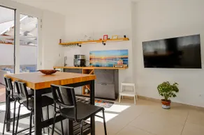 Alessandro's seaside villa - Image 3