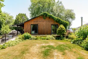 2 Private, quiet lakefront cottages - Image 5