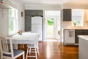Cheerful Cottage - Image 3