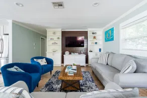 2BR Cottage Near Beach & Downtown - Fenced Yard, Fire Pit & Bikes - Image 3