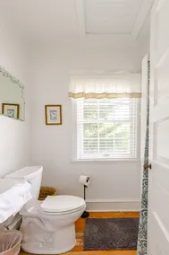 Private Guest Suite Historical Neighborhood - Image 5