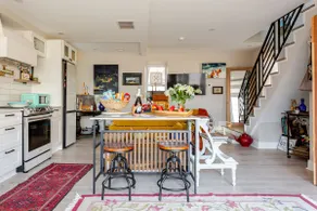 Carriage.House | Gallery A Boutique Stay - Image 4