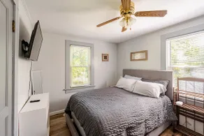 Recently renovated 3 bedroom 2 bath home - Image 5