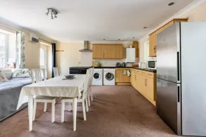 Self contained detached annexe in Thetford - Image 3