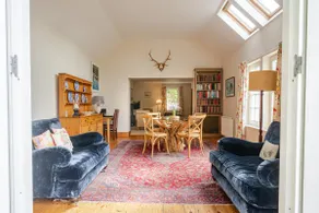 Rummeligt sommerhus - smuk beliggenhed, landligt men alligevel inden for rækkevidde af Crieff. - Image 3