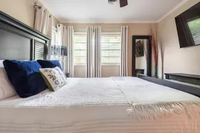 Southern Belle - Image 2