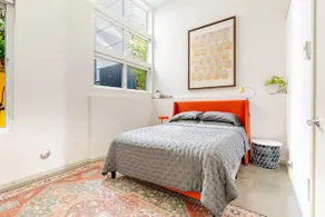Lovely 1 Bedroom Loft in N. Ballard - Image 2