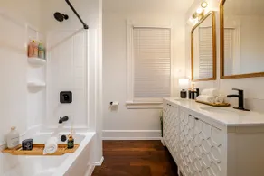 Cozy on Lime - Downtown/Historic District 2 BR/1BA - Image 4