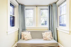 Charming and Historic Apartment in Capitol Hill - Image 3