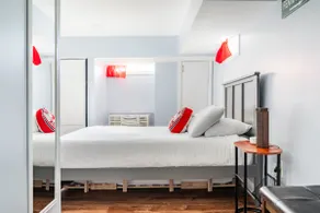 Boston In-law Suite with Private Entrance - Image 4