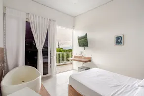Beautiful double suite - Image 2