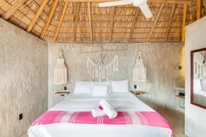 Terrace and beach direct access | private pool - Image 5
