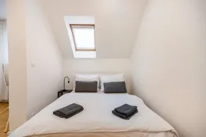 Quiet flat near Prague Castle - Image 2