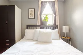 1 Bedroom Unit Downtown Phoenixville Pet-Friendly - Image 4