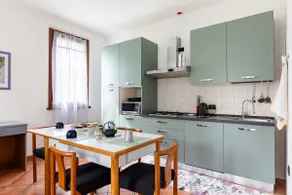 Apartment in a villa in a private park - Image 4