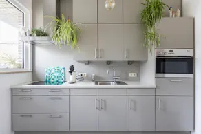 Sunny apartment, 3km from the historic center - Image 2