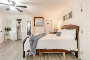 Hidden Gem Family Getaway | Arcade Room - Image 4