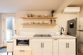 Convenient NE PDX | comfort modern living - Image 5