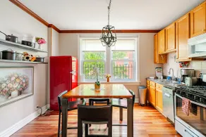 Two Bedroom w Porch in Wicker Park - Image 5