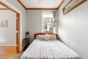 Two Bedroom w Porch in Wicker Park - Image 3