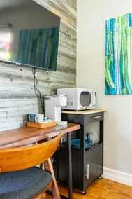 Studio with Private Patio - Image 4