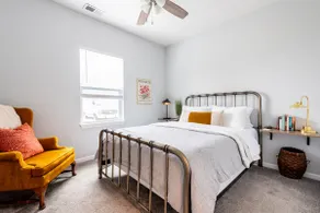 Lovely home minutes from Louisville - Image 5