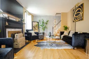 Spacious Retreat:4-Bedroom Home with Hot Tub/Sauna - Image 4