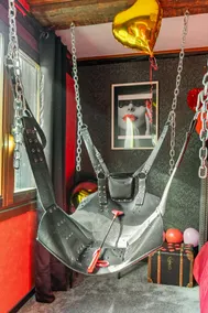 LOVE ROOM Le rouge et noir - Image 3