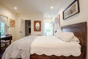 Lovely studio with pool & pickleball ct near LSU - Image 4
